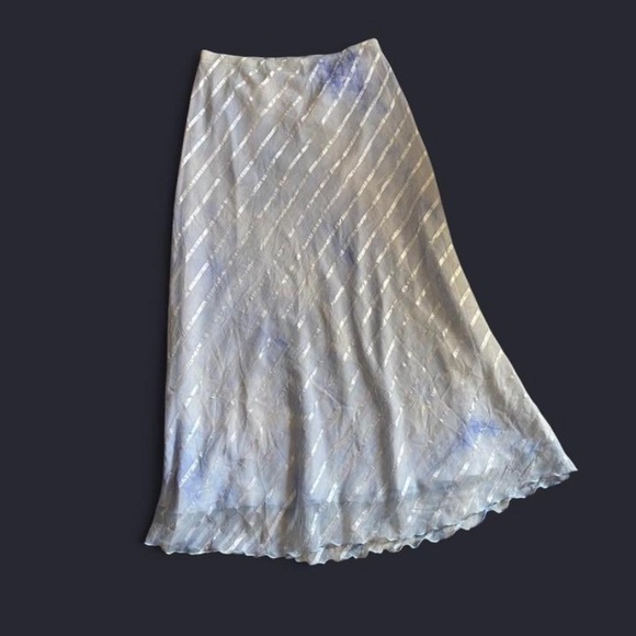 Allison. Dresses & Skirts - Vintage Y2K Flowy Ballet Core Silver and Blue Maxi Skirt Sz 16